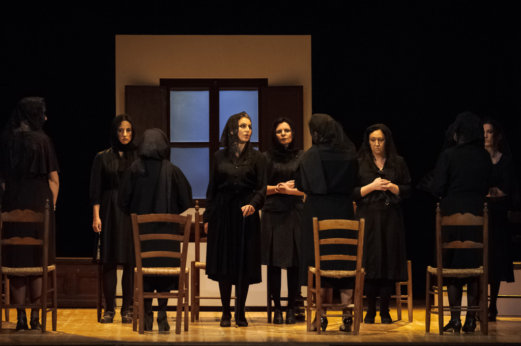 LaCasaDiBernardaAlba-028